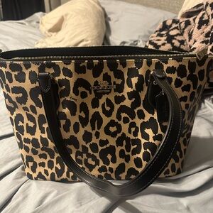 Coach Black and Tan Leopard Print Shoulder Bag